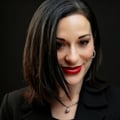 Lindsay Nichols