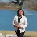 Dr. Quinella Minix