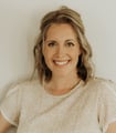 Lindsay MacMaster