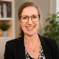 Dr. Molly Arnold