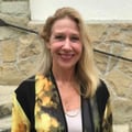 Dr. Deirdre Rainer