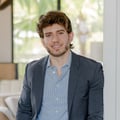 Dr. Gustavo Benejam