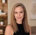 Dr. Nicolle Angeli
