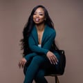Dr. Kie Washington