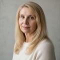 Elizabeth Lachendro