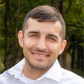 Dr. Aaron Banas