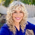 Dr. Shira Max