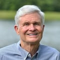 Dr. Wallace Davis