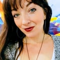 Laura Maine