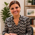 Dr. Adriana Carruthers