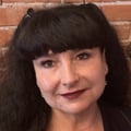 Gloria Knoll