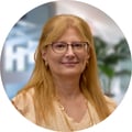 Dr. Linda Street