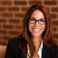Dr. Victoria Simon