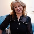 Dr. Elizabeth Morgan