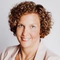 Angela Davenport