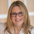 Dr. Lindi Herrin