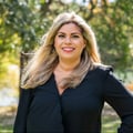 Dr. Kelly Maldonado