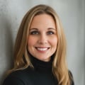 Dr. Jennifer Cox