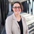 Dr. Jil Hus
