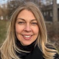 Dr. Suzanne Main-Wegielnik