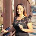 Jazmine Crowe