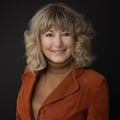 Dr. Tara Fairfield