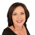 Dr. Lourdes Araujo