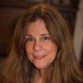 Dr. Stephanie Carlson