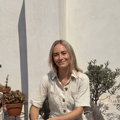 Dr. Bella Weininger