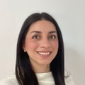Katia Flores