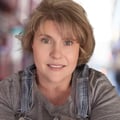 Shirlee Lyons