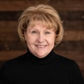 Shirlee Lyons