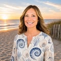 Dr. Jennifer Leggour