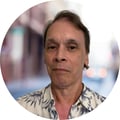 Earl Lau