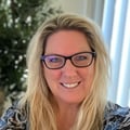 Robyn Travis