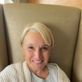 Dr. Beth Farias