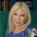 Dr. Robin Avery
