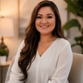 Dr. Leslie Loanzon