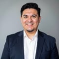 Dr. Jonathan Rea