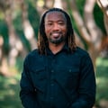 Karlos Lyons