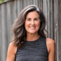 Leslie Davis