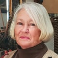 Suzanne Towne