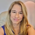 Dr. Claudia Byrne